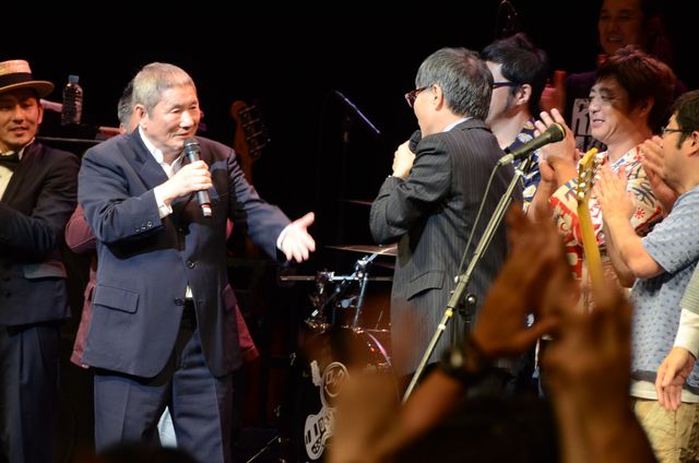 ビートたけし、サンボマスターの演奏で「浅草キッド」を披露！「たけしリスペクトライブ」写真ギャラリー（17枚目）