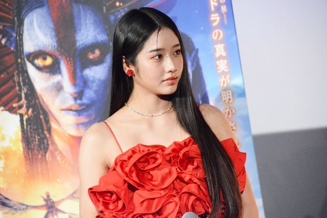 藤岡弘、娘たちが美麗衣装！藤岡真威人・天翔愛・天翔天音・藤岡舞衣が集合：フォトギャラリー