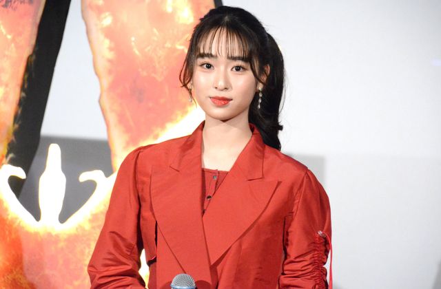藤岡弘、娘たちが美麗衣装！藤岡真威人・天翔愛・天翔天音・藤岡舞衣が集合（3枚目）