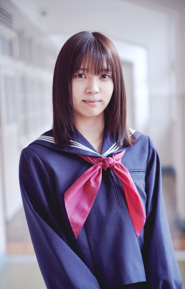 小林由依が制服姿で映画初演技！『さくら』劇中カットほか（3枚目）