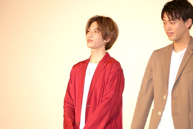 菅田将暉、「大好きです！」と『帝一の國』の仲間たちから大人気（5枚目）