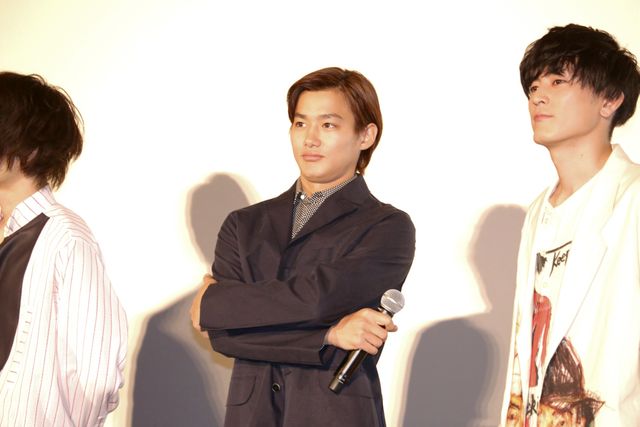 菅田将暉、「大好きです！」と『帝一の國』の仲間たちから大人気（6枚目）