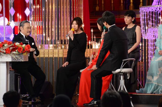 松岡茉優、キュートなドレスで笑顔！（7枚目）