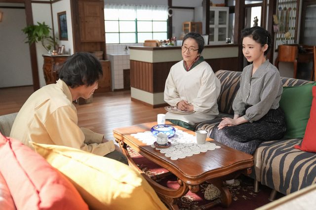 股野（森永悠希）と再会して…「ブギウギ」第118回の場面写真（3枚目）