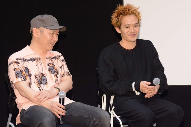 池松壮亮、テレ東新入社員の前にサプライズ登場！「宮本から君へ」（7枚目）