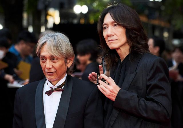 EROと共に登壇した吉井和哉