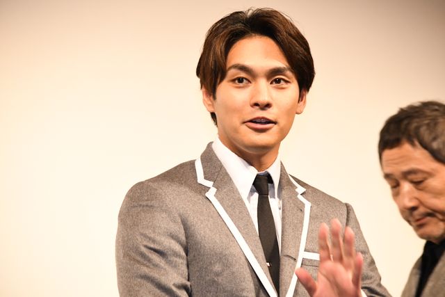 柳楽優弥『夜明け』完成披露試写会：フォトギャラリー