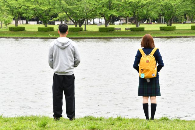 踊り狂う平手友梨奈も！「六本木クラス」初回場面写真（6枚目）