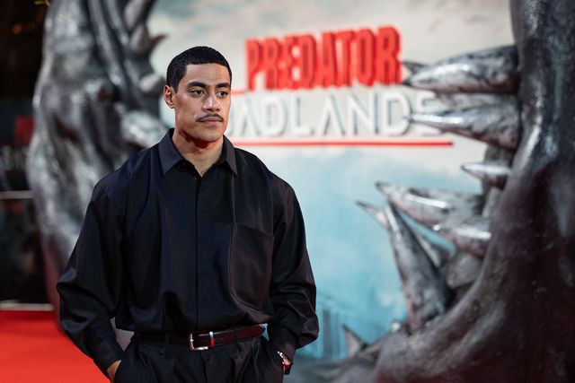 『プレデター：バッドランド』主人公・デク役のディミトリアス・シュスター＝コローマタンギ：フォトギャラリー