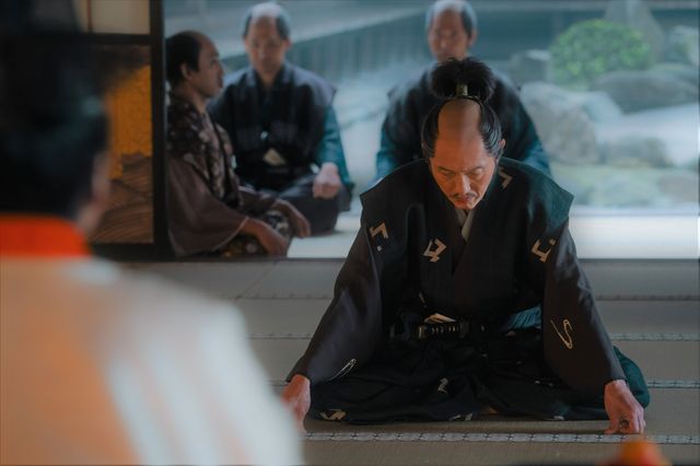 「どうする家康」家康＆数正、涙の対話シーン＜第33回場面写真＞（14枚目）
