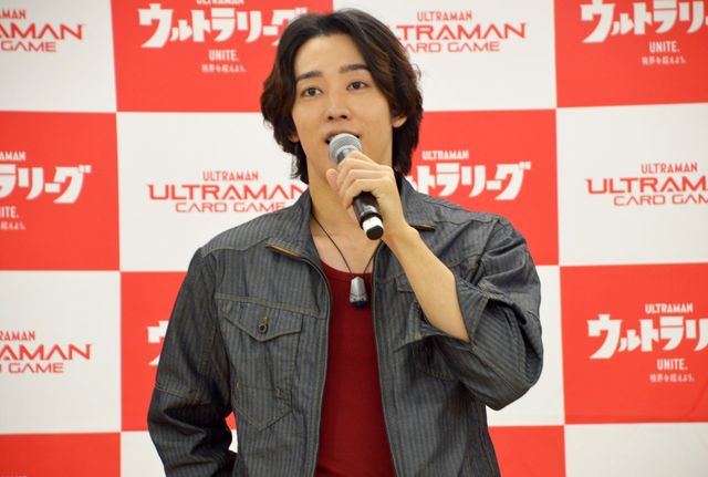 ソラト・近藤頌利、ウルトラマンオメガと最終回ぶりの再会！「ウルトラマン カードゲーム」公式日本大会にサプライズ登場（7枚目）