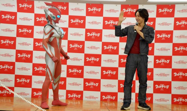 ソラト・近藤頌利、ウルトラマンオメガと最終回ぶりの再会！「ウルトラマン カードゲーム」公式日本大会にサプライズ登場（11枚目）