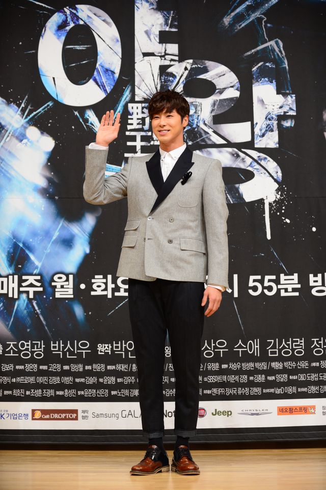 東方神起ユノとクォン・サンウ　ドラマ「野王」は裏切られた男の復讐劇「優しい男」とどう違うのか＜韓国JPICTURES＞（5枚目）