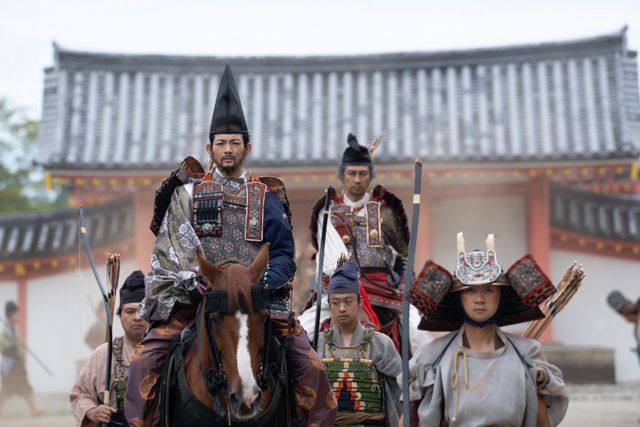 「刀伊の入寇」髭もじゃ隆家が大活躍！「光る君へ」第46回場面写真（2枚目）