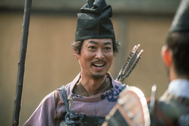 「刀伊の入寇」髭もじゃ隆家が大活躍！「光る君へ」第46回場面写真（16枚目）