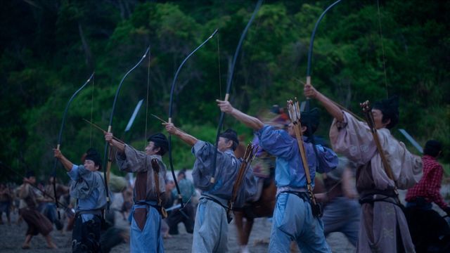 「刀伊の入寇」髭もじゃ隆家が大活躍！「光る君へ」第46回場面写真（23枚目）