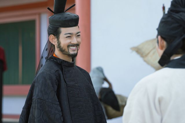 「刀伊の入寇」髭もじゃ隆家が大活躍！「光る君へ」第46回場面写真（28枚目）