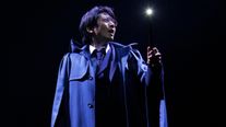 向井理が千穐楽!舞台「ハリー・ポッターと呪いの子」舞台写真