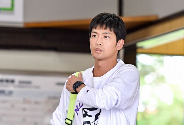 吉高由里子×松下洸平×井浦新「最愛」初回場面写真（4枚目）