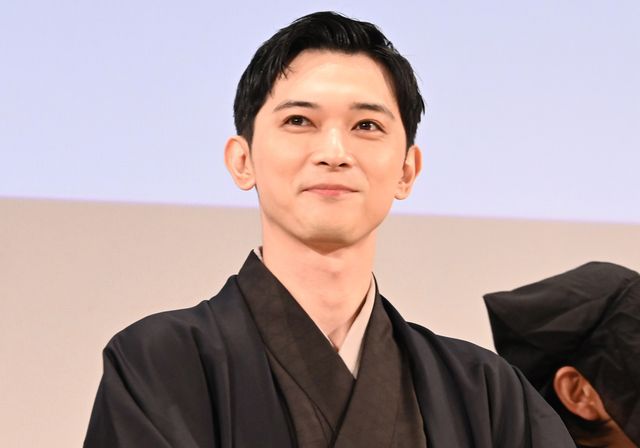 吉沢亮（2025年12月撮影）