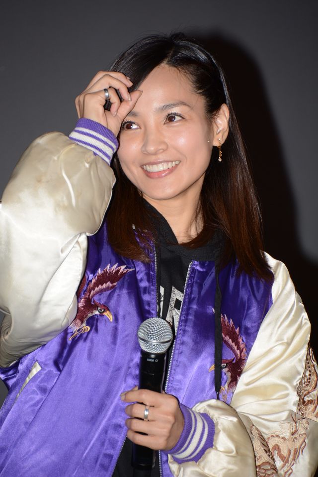 国仲涼子、向井理との新婚生活は「楽しいです」とにっこり　画像ギャラリー（6枚目）