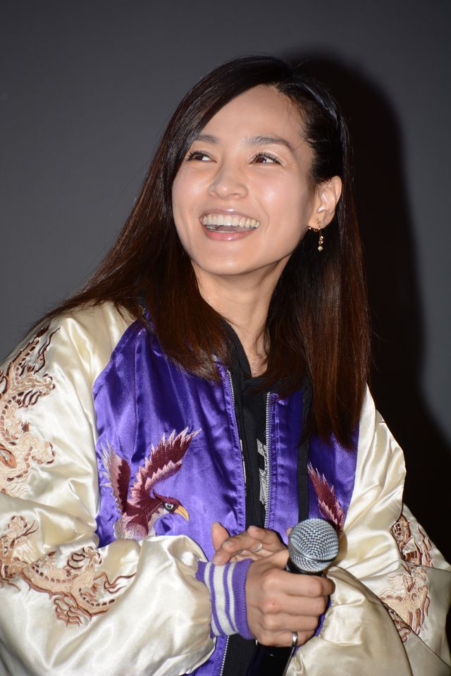 国仲涼子、向井理との新婚生活は「楽しいです」とにっこり　画像ギャラリー（7枚目）