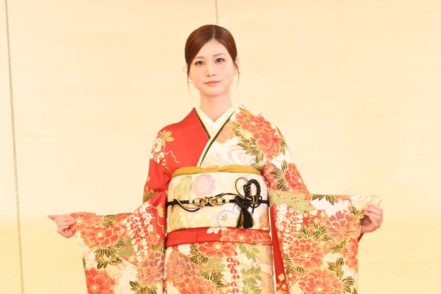 生見愛瑠・高石あかり・上坂樹里らエイベックス所属タレントが晴れ着で集結（21枚目）