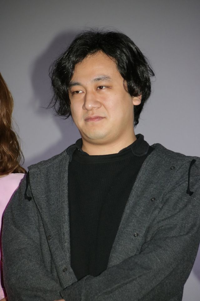 仲野太賀へのバースデー花束プレゼントも！『静かな雨』公開記念舞台あいさつ（11枚目）