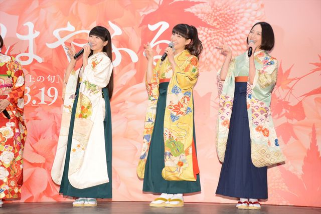 袴姿のPerfume、広瀬すずにダンスをレクチャー！写真ギャラリー（10枚目）