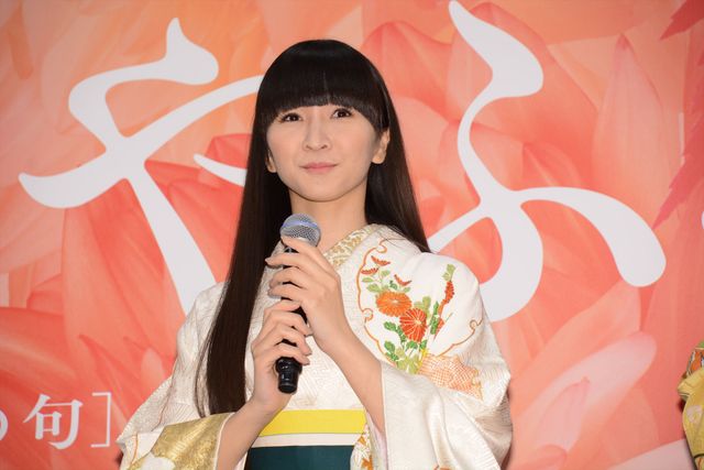 袴姿のPerfume、広瀬すずにダンスをレクチャー！写真ギャラリー（12枚目）