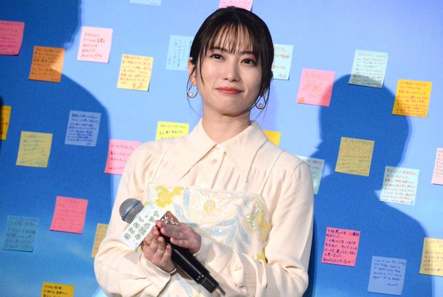 浜辺美波、志田未来、夏木マリら美の競演！『ほどなく、お別れです』初日舞台挨拶（3枚目）