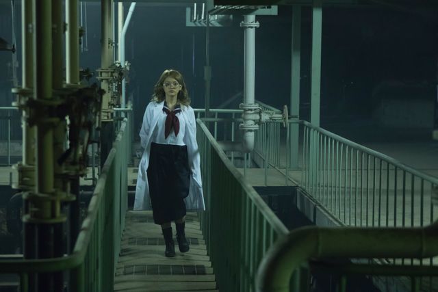 金髪スク水・山地まりが内田理央の宿敵に！フォトギャラリー（4枚目）