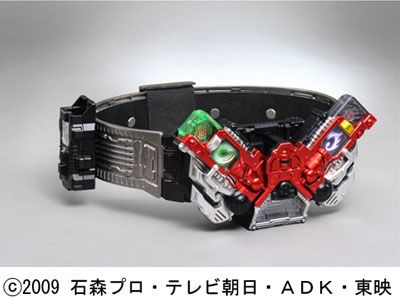 仮面ライダーW」大人用変身ベルト登場!ファン感涙の新シリーズ
