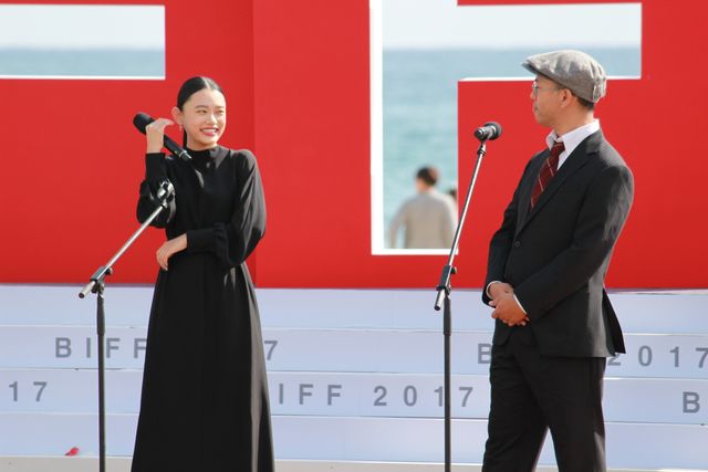 杉咲花、釜山国際映画祭に登場！（2枚目）