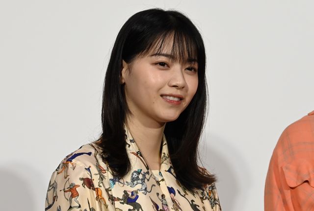 奥平大兼、西野七瀬らNHK夜ドラ「税金で買った本」取材会の様子（2枚目）