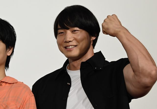 奥平大兼、西野七瀬らNHK夜ドラ「税金で買った本」取材会の様子（3枚目）
