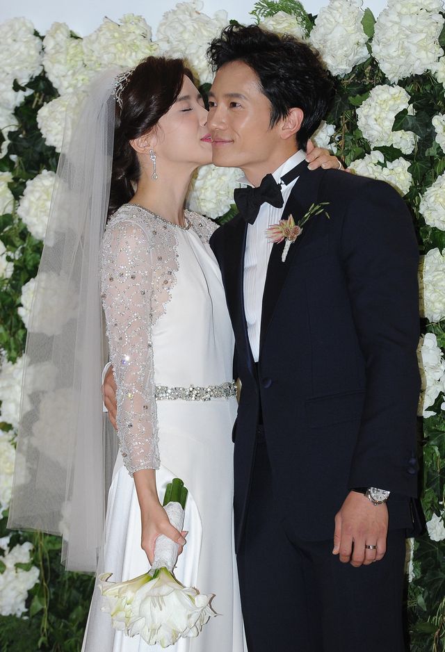 ラブラブなキス！挙式したチソン＆イ・ボヨン写真ギャラリー（8枚目）