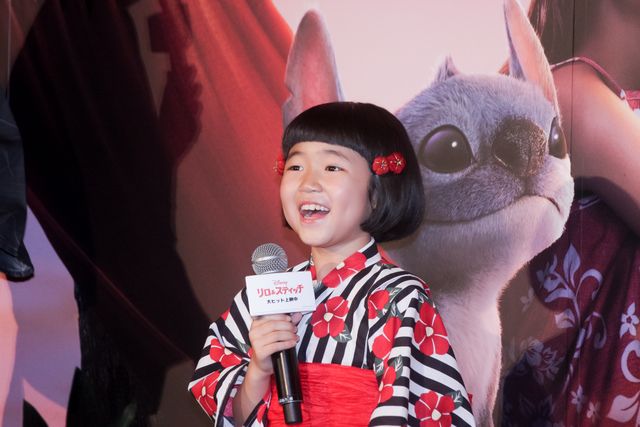 『リロ＆スティッチ』マイア・ケアロハ＆永尾柚乃、日米リロが初対面！“スティッチの日”記念イベント（5枚目）