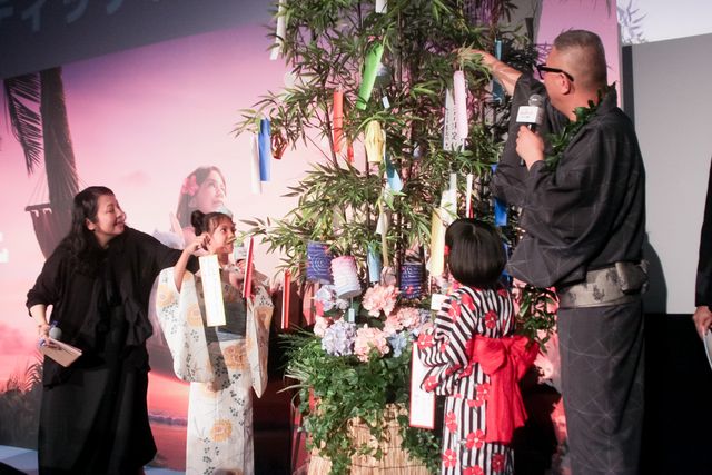 『リロ＆スティッチ』マイア・ケアロハ＆永尾柚乃、日米リロが初対面！“スティッチの日”記念イベント（11枚目）