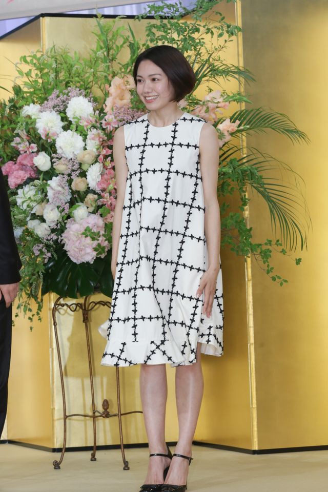 夫婦役の窪田正孝＆二階堂ふみ「1年間お願いします」 -「エール」ヒロイン発表会見（2枚目）