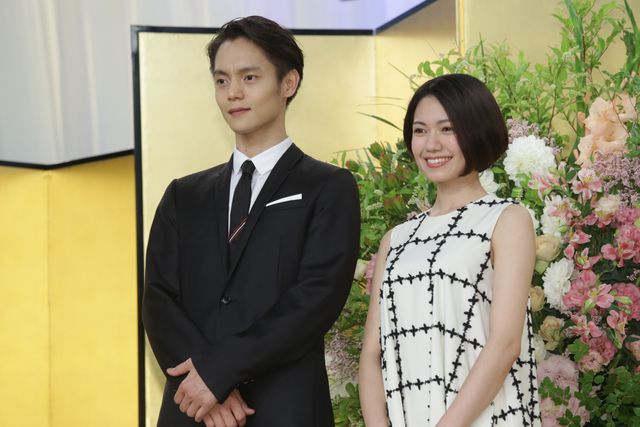 夫婦役の窪田正孝＆二階堂ふみ「1年間お願いします」 -「エール」ヒロイン発表会見（10枚目）