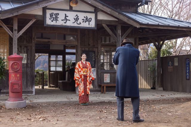 つかの間の楽しい時間を過ごすのぶ（今田美桜）＆次郎（中島歩）…「あんぱん」第10週「生きろ」第48回（4枚目）