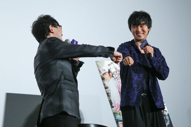 山崎賢人、アニメ版ジョジョ声優・小野友樹より「ドララララ」を直伝（2枚目）