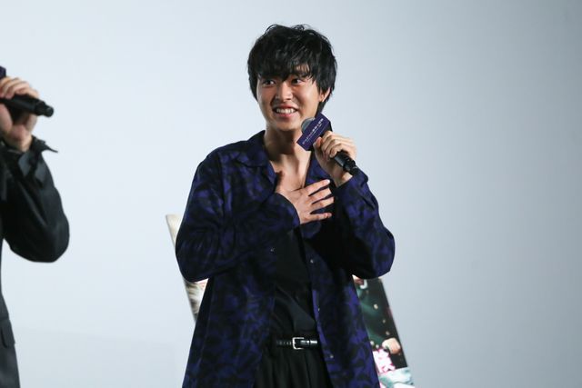 山崎賢人、アニメ版ジョジョ声優・小野友樹より「ドララララ」を直伝（11枚目）