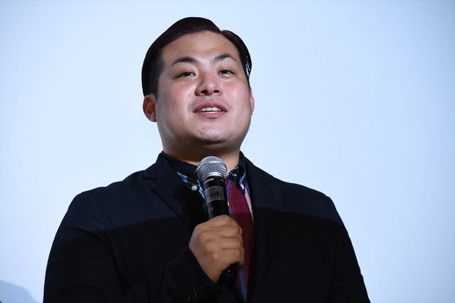 井頭愛海＆板垣瑞生、かわいくポーズ！（15枚目）