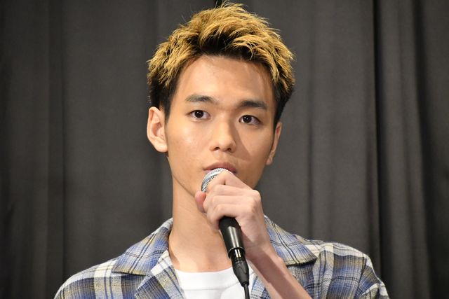 石川瑠華＆青木柚が登壇！『うみべの女の子』公開記念舞台あいさつ（6枚目）