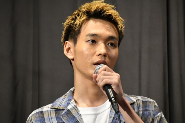 石川瑠華＆青木柚が登壇！『うみべの女の子』公開記念舞台あいさつ（7枚目）