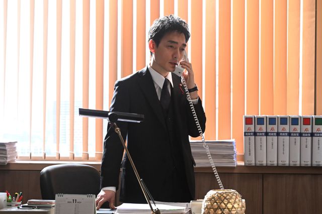 鷲津が出す答えとは…「罠の戦争」第11話（最終回）より（21枚目）