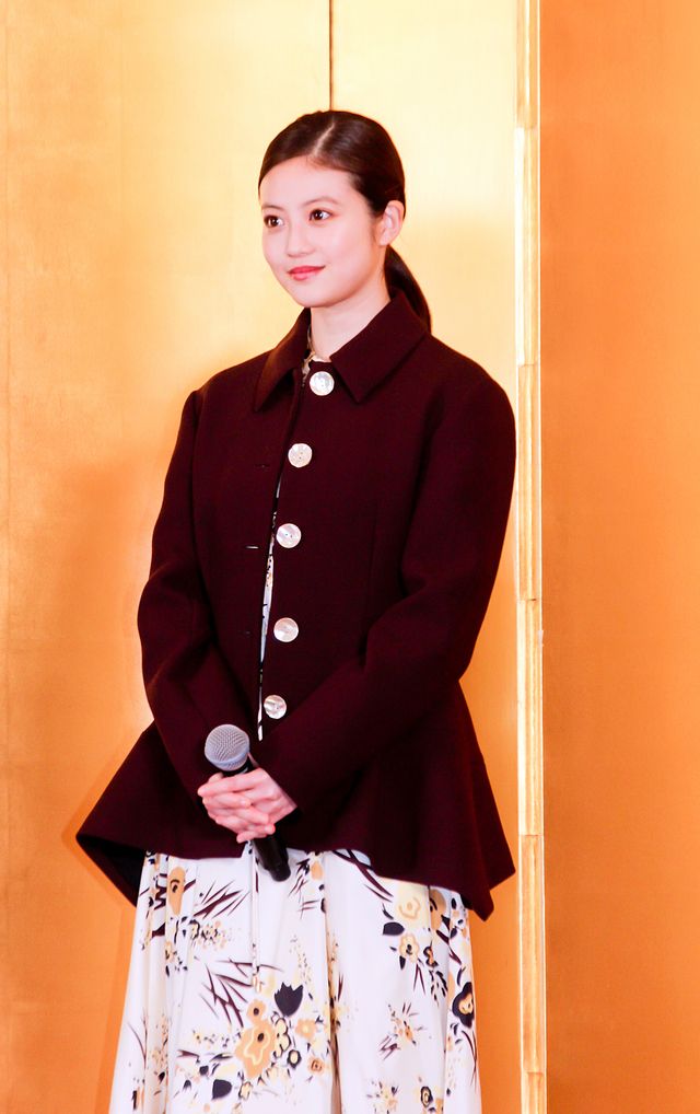 手を振る目黒蓮＆今田美桜！映画『わたしの幸せな結婚』大ヒット祈願イベント（6枚目）