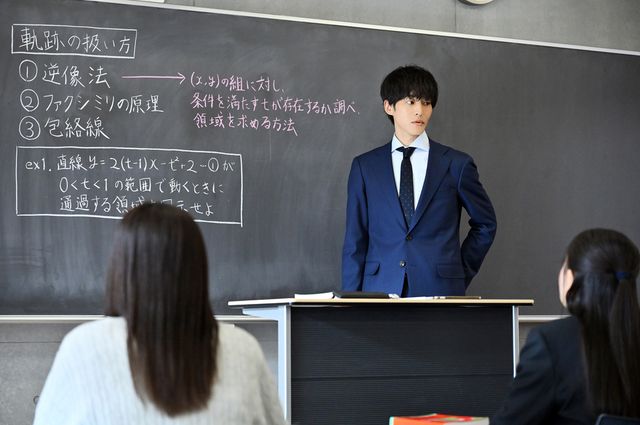 戸倉樹（高橋恭平）が苦悩を明かす…「御上先生」第9話場面写真（31枚目）